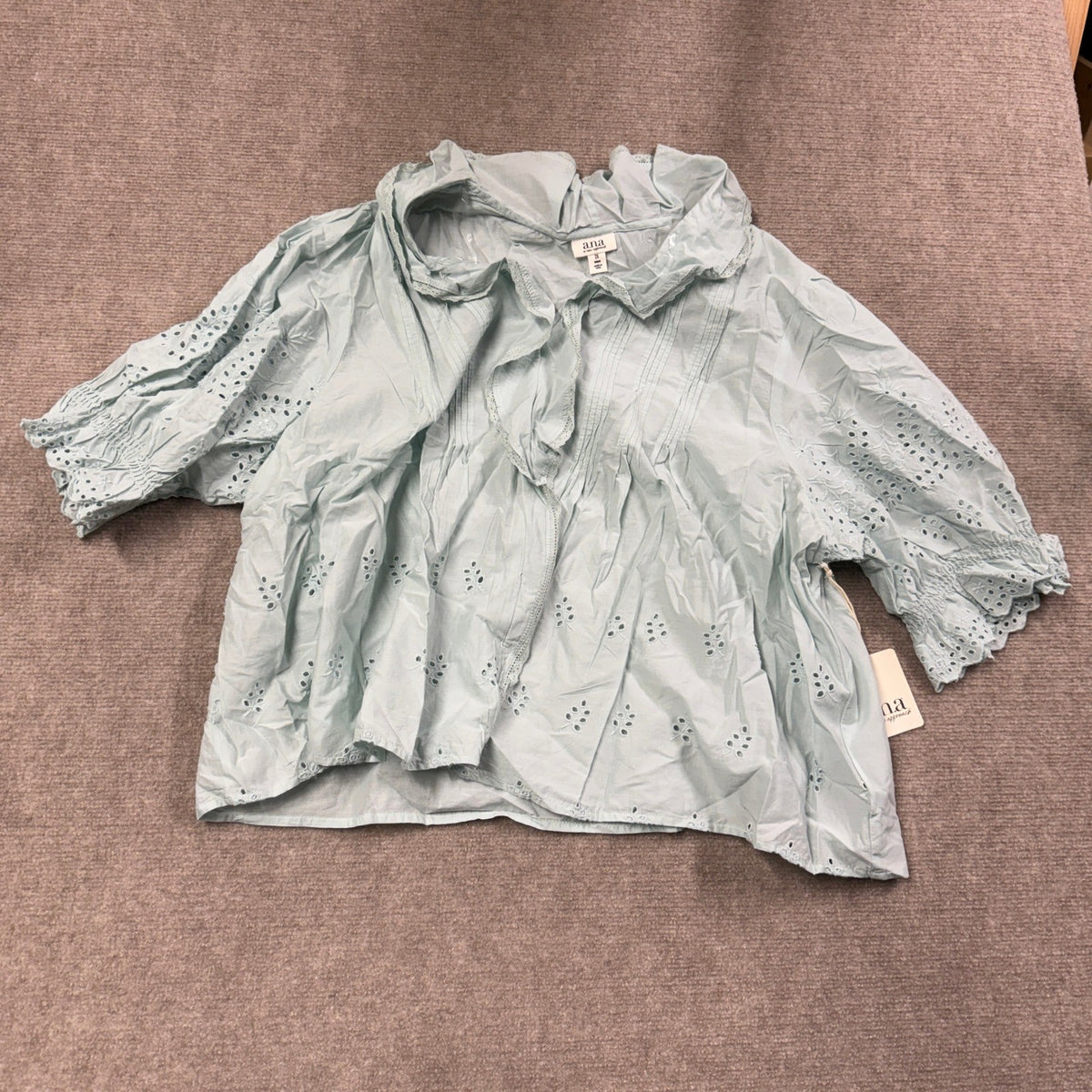 MSRP $48 a.n.a Womens 2X Green Surf Eyelet V Neck Elbow Sleeve Blouse