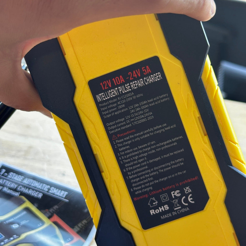 RJ-C121001A Yellow 12V 10A/24V 5A Car Battery Fast Charger Intelligent Pulse R