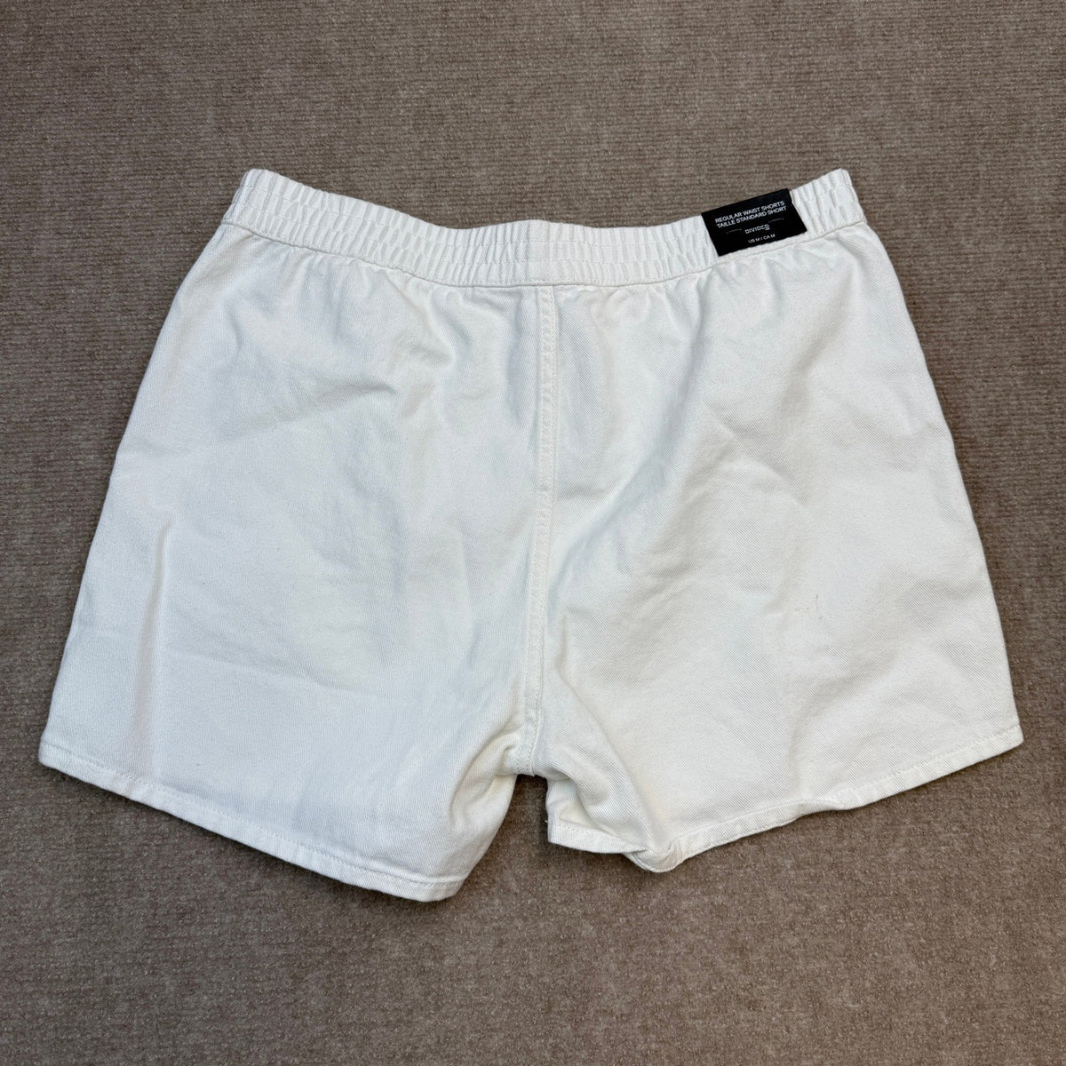 H&M Divided Women's M White Regular Waist Casual Shorts w/ MINOR STAINS