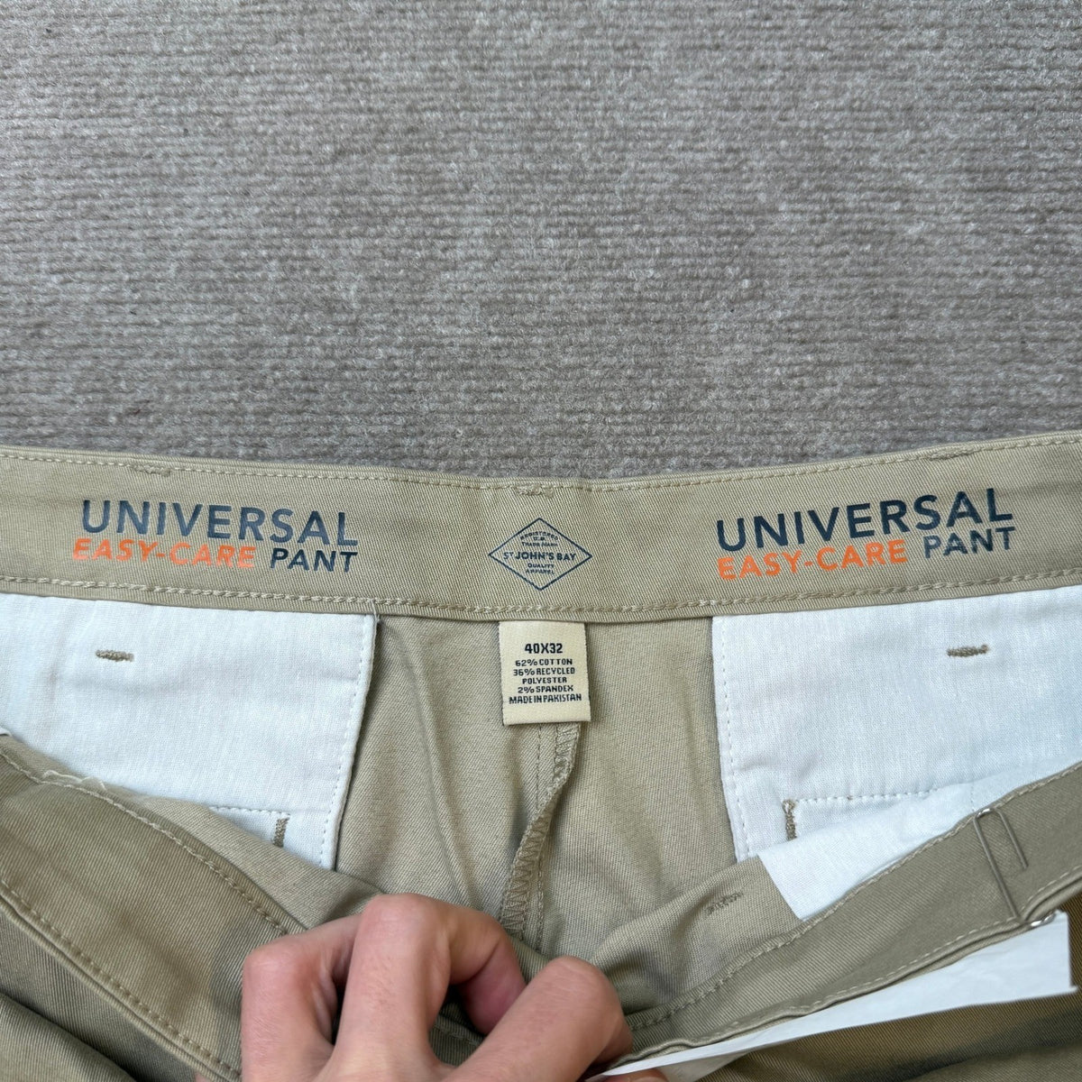 St. John's Bay Mens Universal 40x32 British Khaki Pants w/ SMALL HOLLE SEE PHOTO