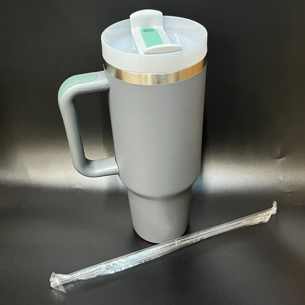 40oz Tumbler with Handle and Straw Stainless Steel Vacuum Insulated Travel Mug W
