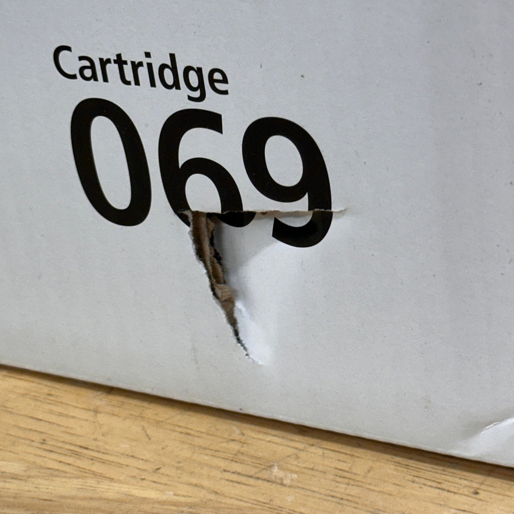 Canon 069 5093C001 Cyan Toner Cartridge LBP674C MF750C Series DAMAGED BOX